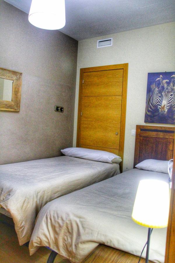 Apartamentos Alcazar De บาเอซา ภายนอก รูปภาพ